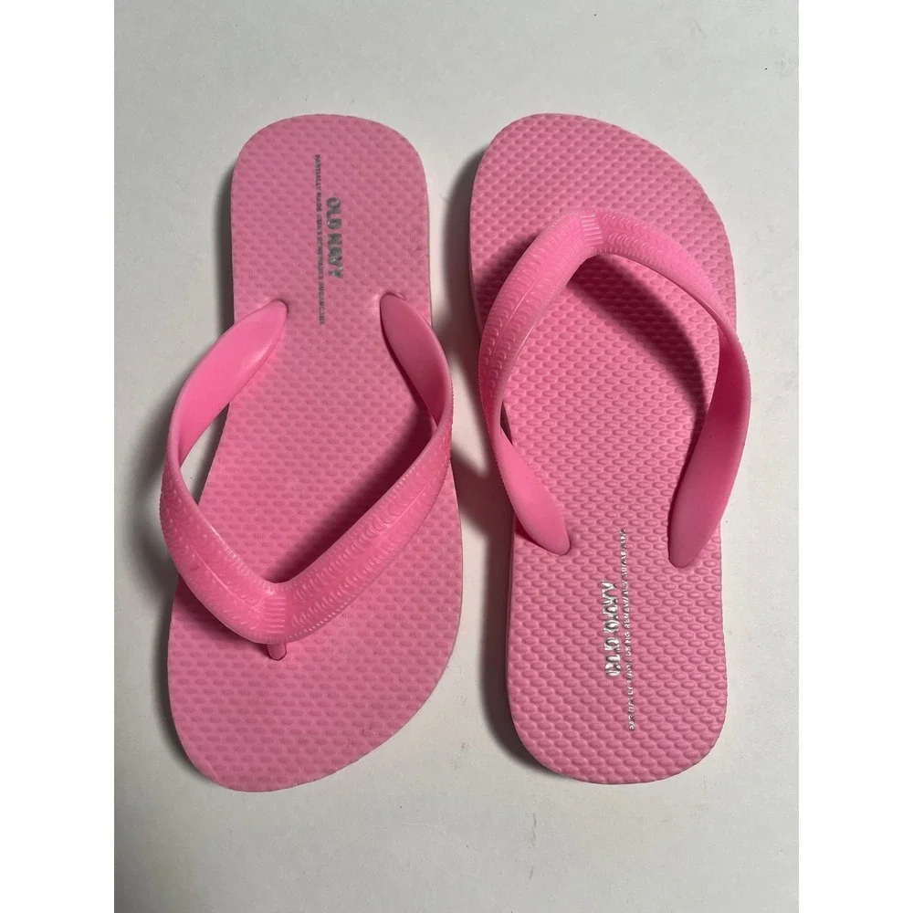New Old Navy pink flip‎ flops size kids 1/2